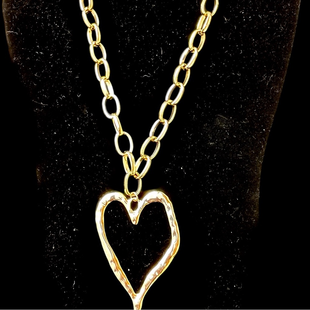 Open Heart Pendant Statement Necklace Chunky Gold Chain Design
